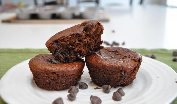 Chocolate-zucchini "blender muffins"